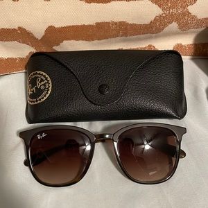Ray-Ban RB4278
